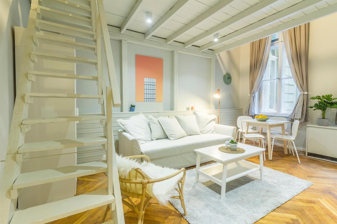 King93 Apartment In Central Budapest. Kültér fotó